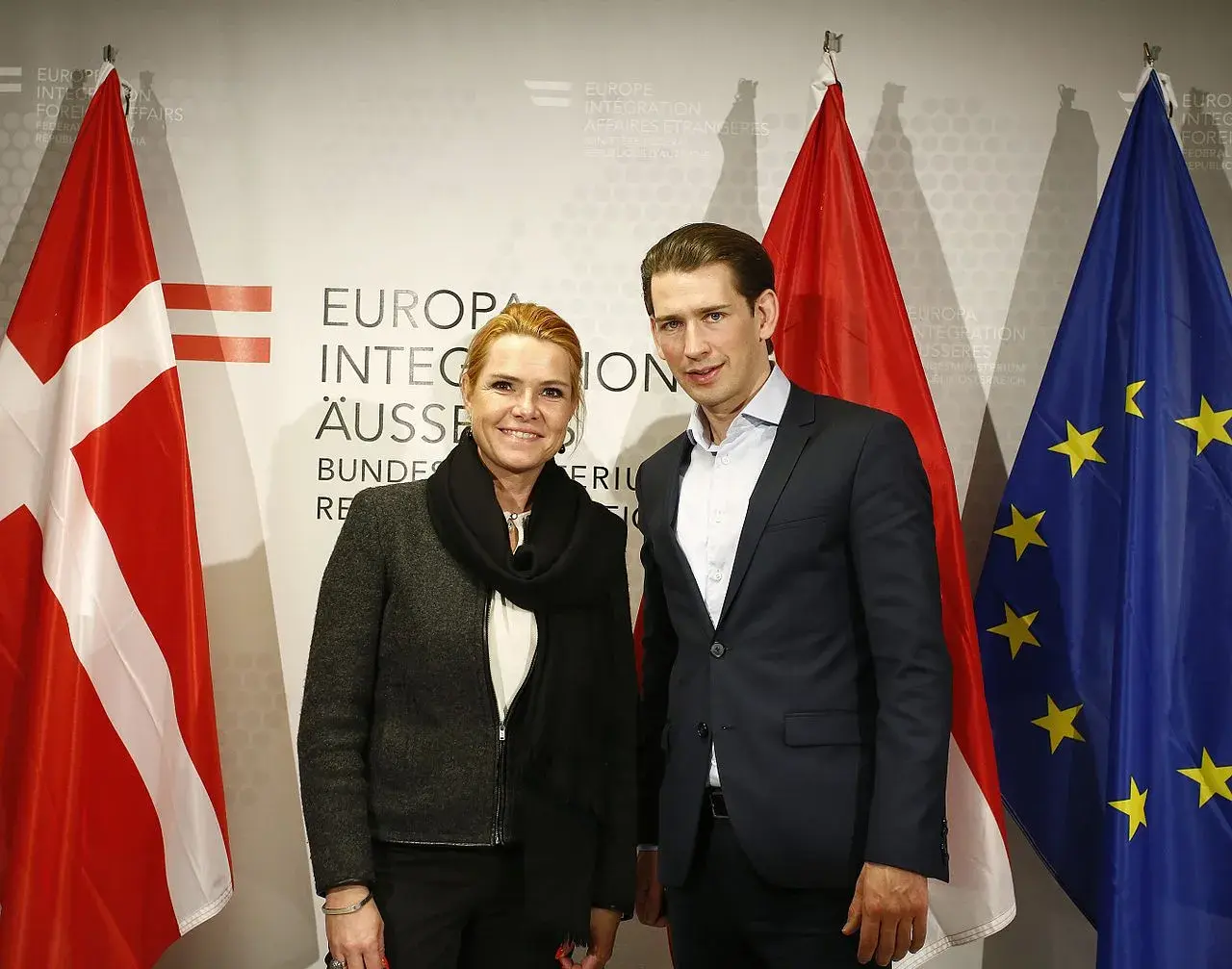 Bundesminister Sebastian Kurz møder den danske integrationsminister Inger Støjberg under et besøg i Wien. Fotoet er taget i forbindelse med et besøg på Integrationszentrum i regi af den østrigske integrationsfond.