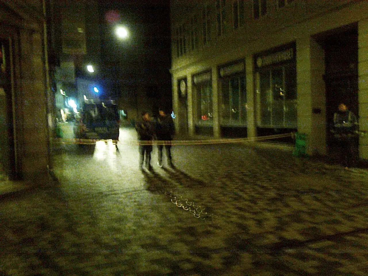 Strøget og Købmagergade er afspærret af politiet som reaktion på 2015-skyderierne i København. Billedet er taget i området mellem Rundetårn og Skindergade.