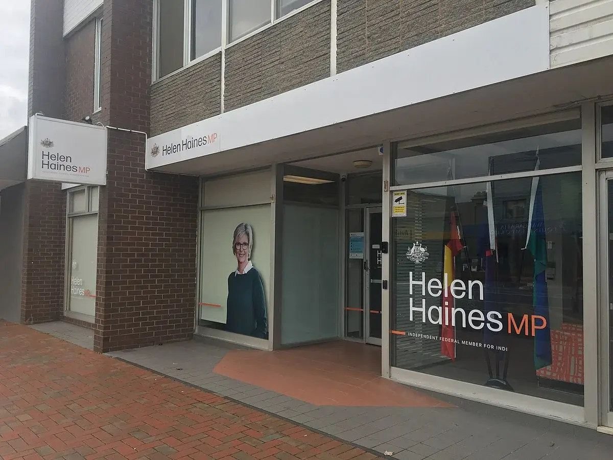 Exterior of Helen Haines MP office in Wangaratta.